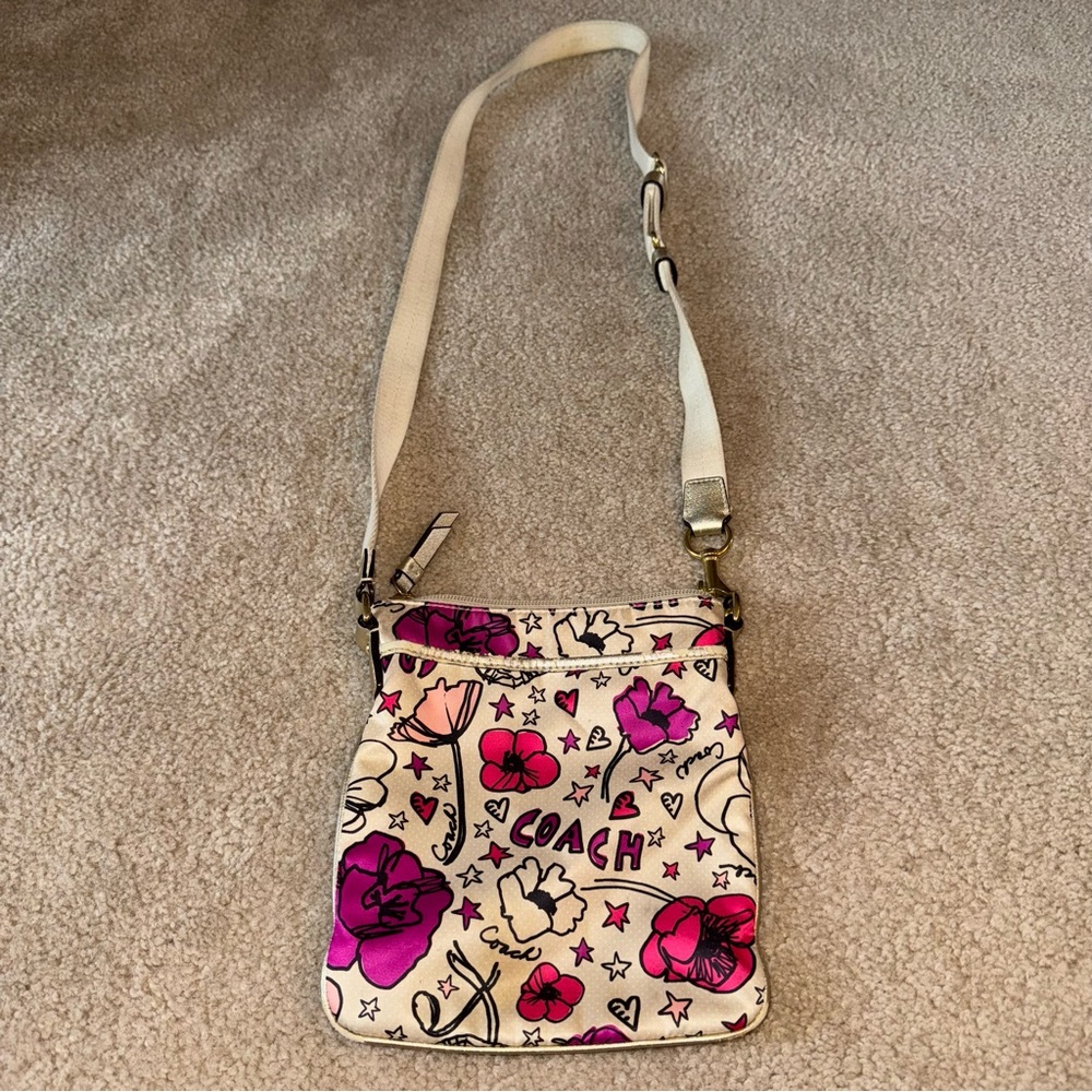 Vintage Coach Poppy Flower Floral Ivory Satin Mini Crossbody Bag